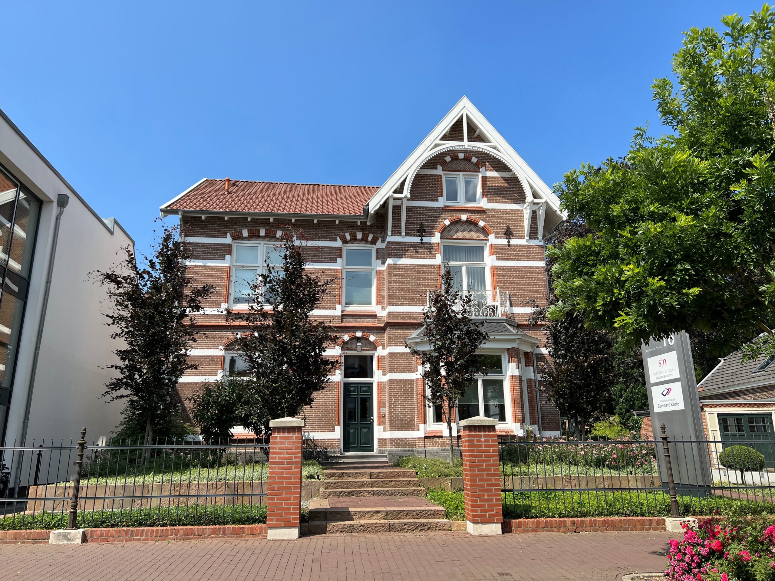 Hermann Schulten Referenzobjekt: Villa Rick in Nordhorn 